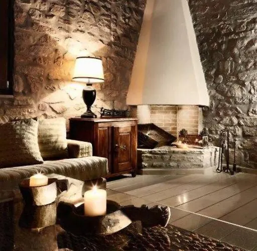 Icarus, Private Luxury Parikia (Paros)