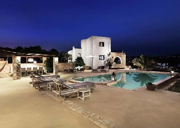 Icarus, Private Luxury Villa