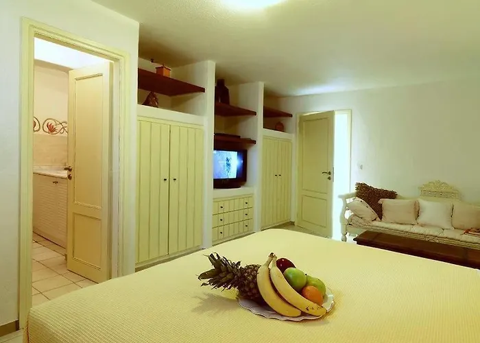 Icarus, Private Luxury *